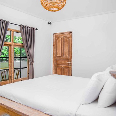 Bali Invest Living Hotel Canggu Exterior foto